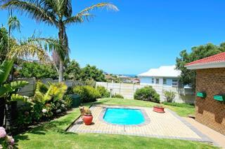 3 Bedroom Property for Sale in Dana Bay Western Cape